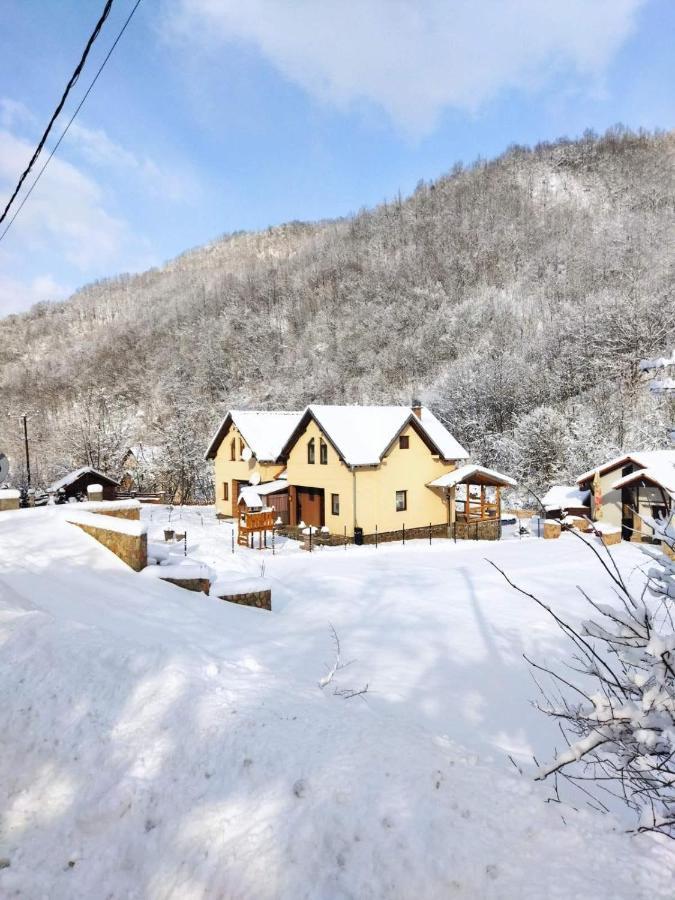 Vila Zubor Crni Vrh Екстер'єр фото
