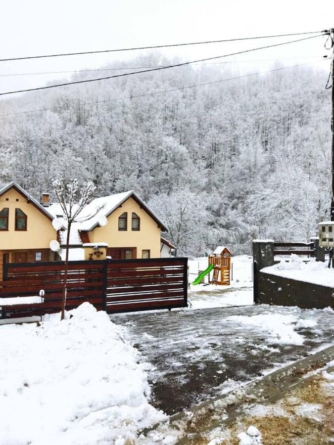Vila Zubor Crni Vrh Екстер'єр фото